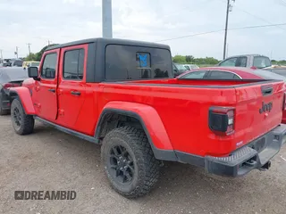 2024 Jeep Gladiator Sport with VIN 1C6HJTAG5RL101616, listed as a IAAI auction lot 42156992 with 31,824 mi miles and . Bid and sale history available at DreamBid. Image 3.