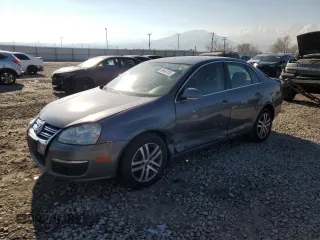 2006 Volkswagen Jetta Sedan 2.5L with VIN 3VWSG71K26M778607, listed as a Copart auction lot 88943105 with 143,066 mi miles and Salvage Title. Bid and sale history available at carsss.com. Image 1.
