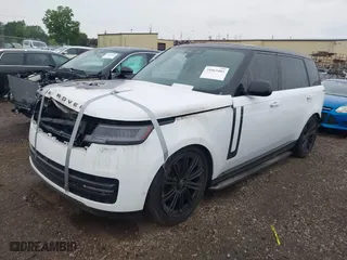 2024 Land Rover Range Rover SE with VIN SALKPBFU1RA208575, listed as a IAAI auction lot 39965483 with 1 mi miles. Bid and sale history available at carsss.com. Image 2.