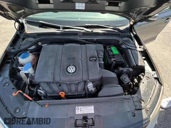 2011 Volkswagen Jetta SE with VIN 3VWDX7AJ1BM378306, listed as a Copart auction lot 52216155 with 62,386 mi miles and Clean title. Bid and sale history available at DreamBid. Image 7.