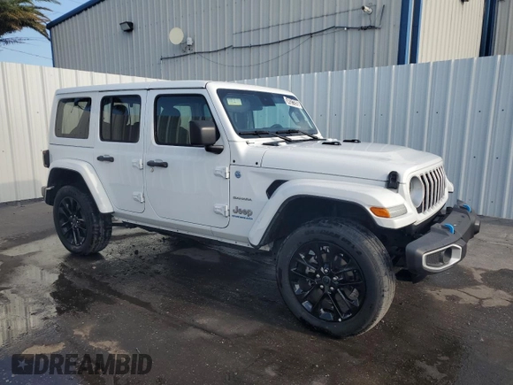 2024 Jeep Wrangler Sahara with VIN 1C4RJXP67RW232094, listed as a Copart auction lot 54521285 with 17,795 mi miles and Clean Title. Bid and sale history available at DreamBid. Image 4.