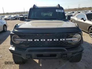 2022 Ford Bronco with VIN 1FMDE5CP1NLB22845, listed as a Copart auction lot 83613404 with 30,911 mi miles and Salvage title. Bid and sale history available at DreamBid. Image 5.