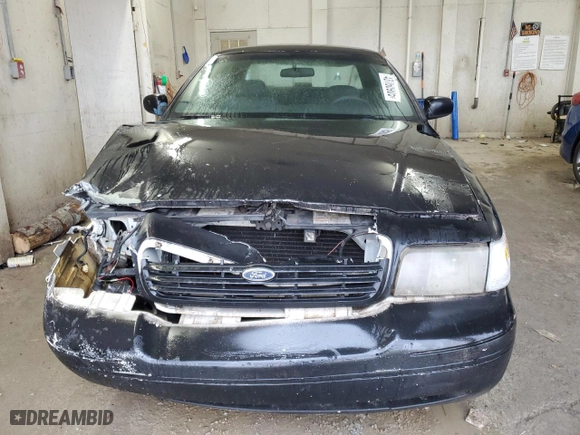 1999 Ford Crown Victoria Police Pkg with VIN 2FAFP71W7XX105850, listed as a Copart auction lot 43760905 with 308,252 mi miles and Salvage Title. Bid and sale history available at carsss.com. Image 5.