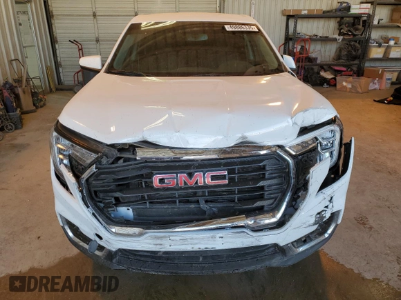 2022 GMC Terrain SLE z VIN 3GKALMEV8NL299954, wystawiony jako Copart lot #49886335 z przebiegiem 25 992 mil mil oraz Szkoda całkowita • Salvage title. Historia ofert i sprzedaży dostępna na DreamBid. Obrazek 5.