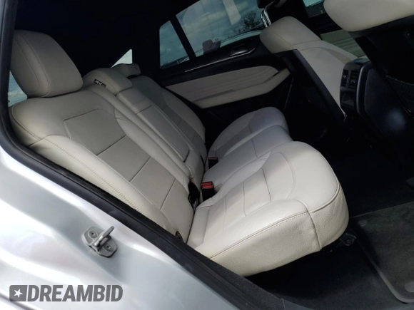 2016 Mercedes-Benz GLE 450 AMG z VIN 4JGED6EB7GA015571, wystawiony jako Copart lot #52535575 z przebiegiem 210 848 mil mil oraz Czysty tytuł • Clean title. Historia ofert i sprzedaży dostępna na DreamBid. Obrazek 11.