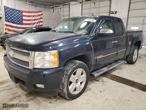 2008 Chevrolet Silverado 1500 LTZ with VIN 1GCEK19YX8Z126520, listed as a Copart auction lot 87890405 with 105,193 mi miles and Salvage Title. Bid and sale history available at carsss.com. Image 1.