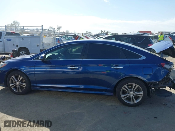 2018 Hyundai Sonata SEL with VIN 5NPE34AF1JH610095, listed as a IAAI auction lot 41692478 with 141,912 mi miles and . Bid and sale history available at carsss.com. Image 13.