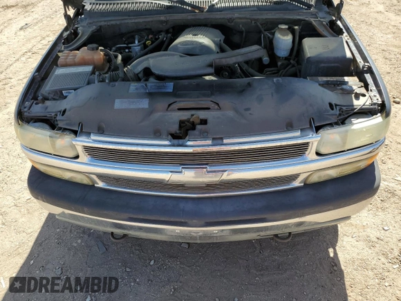 2004 Chevrolet Suburban LS z VIN 1GNEC16T34J317301, wystawiony jako Copart lot #57801655 z przebiegiem 269 929 mil mil oraz Czysty tytuł • Clean title. Historia ofert i sprzedaży dostępna na DreamBid. Obrazek 12.
