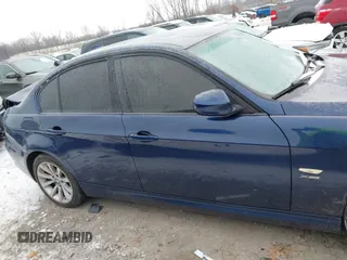 2011 BMW 3 Series 328i xDrive with VIN WBAPK7C59BA821214, listed as a IAAI auction lot 41293463 with 159,226 mi miles. Bid and sale history available at carsss.com. Image 12.