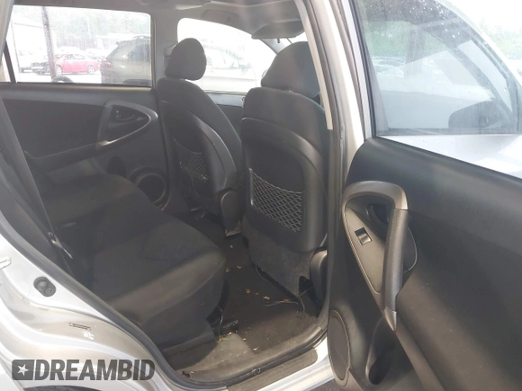 2006 Toyota RAV4 Sport z VIN JTMBD32V366010048, wystawiony jako IAAI lot #42253991 z przebiegiem 271 034 mil mil oraz . Historia ofert i sprzedaży dostępna na DreamBid. Obrazek 8.