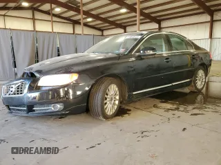 2012 Volvo S80 3.2L with VIN YV1940AS1C1158903, listed as a Copart auction lot 77893644 with 133,095 mi miles and Salvage Title. Bid and sale history available at carsss.com. Image 1.