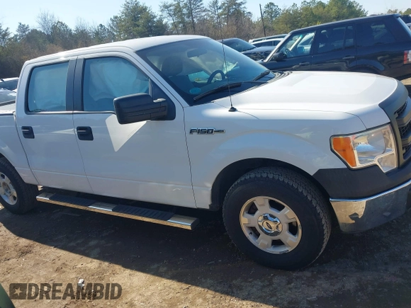 2014 Ford F-150 XL z VIN 1FTFW1CFXEFC26453, wystawiony jako IAAI lot #41490458 z przebiegiem 79 853 mil mil oraz . Historia ofert i sprzedaży dostępna na DreamBid. Obrazek 13.