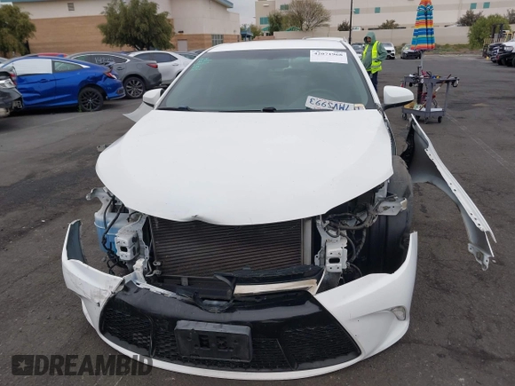 2015 Toyota Camry XLE with VIN 4T1BF1FK0FU094206, listed as a IAAI auction lot 42071968 with 110,165 mi miles. Bid and sale history available at carsss.com. Image 6.