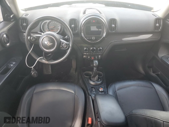 2018 MINI Countryman Cooper with VIN WMZYS7C36J3E08906, listed as a Copart auction lot 56538115 with 129,473 mi miles and Salvage title. Bid and sale history available at DreamBid. Image 8.