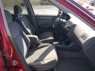 1998 Honda Civic LX with VIN 1HGEJ6671WL032443, listed as a IAAI auction lot 42086174 with 154,881 mi miles. Bid and sale history available at carsss.com. Image 5.