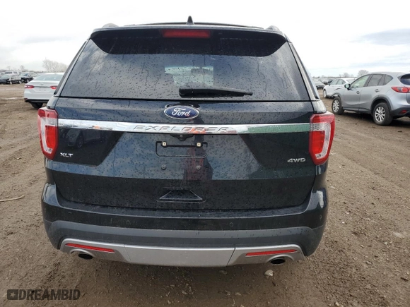 2017 Ford Explorer XLT with VIN 1FM5K8D85HGD00873, listed as a Copart auction lot 49946465 with 101,158 mi miles and Salvage Title. Bid and sale history available at carsss.com. Image 6.