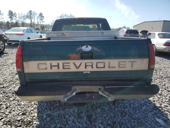 1996 Chevrolet C/K 1500 with VIN 1GCEC19M8TE240459, listed as a Copart auction lot 44001335 with 259,576 mi miles and Salvage Title. Bid and sale history available at carsss.com. Image 6.