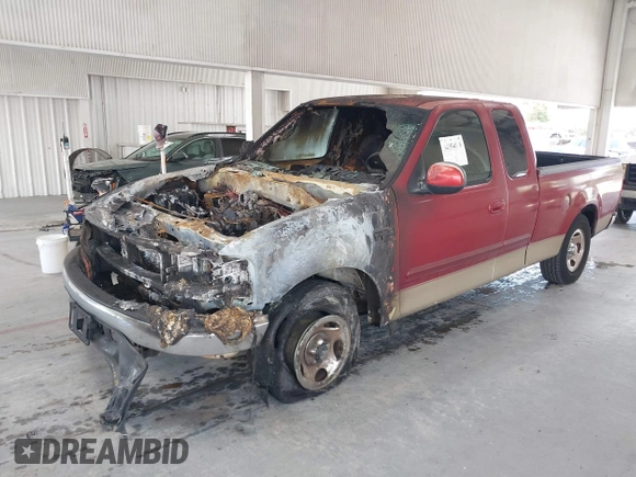 2000 Ford F-150 XL z VIN 1FTRX17W4YNA33505, wystawiony jako IAAI lot #42354938 z przebiegiem Nie podano mil oraz . Historia ofert i sprzedaży dostępna na DreamBid. Obrazek 2.