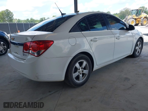 2014 Chevrolet Cruze 1LT with VIN 1G1PC5SB9E7361395, listed as a IAAI auction lot 42706637 with 226,075 mi miles and . Bid and sale history available at DreamBid. Image 4.