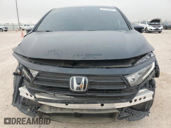 2024 Honda Odyssey Sport with VIN 5FNRL6H78RB046354, listed as a Copart auction lot 44734005 with 10,872 mi miles and Salvage Title. Bid and sale history available at DreamBid. Image 5.