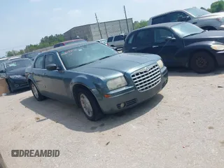 2006 Chrysler 300 Touring with VIN 2C3KA53G16H151319, listed as a IAAI auction lot 41917412 with 245,741 mi miles. Bid and sale history available at carsss.com. Image 1.