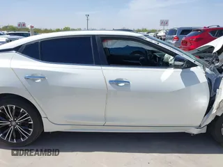 2016 Nissan Maxima SV z VIN 1N4AA6AP3GC900678, wystawiony jako IAAI lot #41837485 z przebiegiem 77 930 mil mil oraz . Historia ofert i sprzedaży dostępna na DreamBid. Obrazek 14.