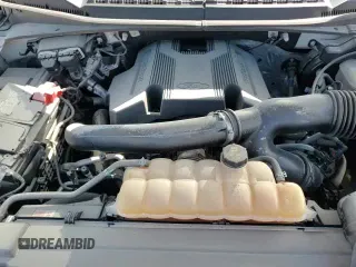 2018 Ford F-150 Lariat z VIN 1FTFX1EGXJFB40976, wystawiony jako Copart lot #83829255 z przebiegiem 50 093 mil mil oraz Szkoda całkowita • Salvage title. Historia ofert i sprzedaży dostępna na DreamBid. Obrazek 15.