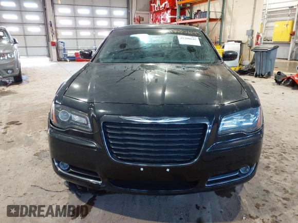 2014 Chrysler 300 with VIN 2C3CCAGG9EH273653, listed as a IAAI auction lot 41280645 with 82,125 mi miles. Bid and sale history available at carsss.com. Image 6.