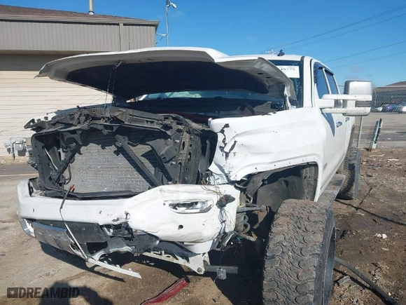 2014 GMC Sierra 1500 SLT with VIN 3GTU2VECXEG317170, listed as a IAAI auction lot 41449775 with 173,361 mi miles. Bid and sale history available at carsss.com. Image 6.