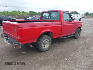 1996 Ford F-150 with VIN 1FTEF15Y8TLB41779, listed as a IAAI auction lot 42343084 with 201,277 mi miles and . Bid and sale history available at DreamBid. Image 4.