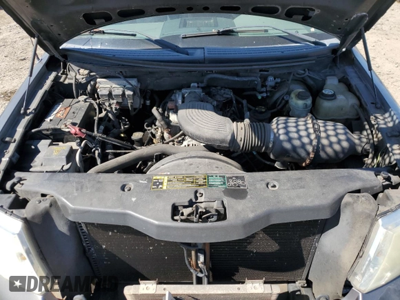 2004 Ford F-150 XLT with VIN 1FTRW12W14FA12948, listed as a Copart auction lot 48560795 with 266,969 mi miles and Salvage Title. Bid and sale history available at carsss.com. Image 11.