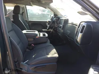 2018 Chevrolet Silverado 1500 LT with VIN 3GCPCREC1JG537552, listed as a IAAI auction lot 41944899 with 92,075 mi miles. Bid and sale history available at carsss.com. Image 5.