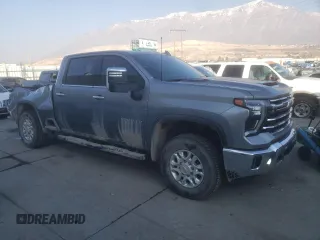 2024 Chevrolet Silverado 3500HD LTZ with VIN 2GC4YUEYXR1174613, listed as a Copart auction lot 83714764 with 7,123 mi miles and Salvage Title. Bid and sale history available at carsss.com. Image 4.