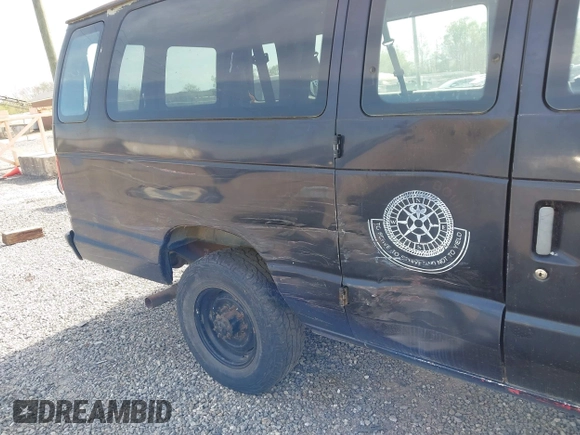 1999 Ford Econoline Passenger XL with VIN 1FBSS31LXXHB58391, listed as a IAAI auction lot 42031661 with 263,067 mi miles and . Bid and sale history available at DreamBid. Image 6.