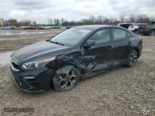 2020 Kia Forte LXS with VIN 3KPF24AD0LE187961, listed as a Copart auction lot 52471575 with 59,185 mi miles and Salvage Title. Bid and sale history available at carsss.com. Image 1.