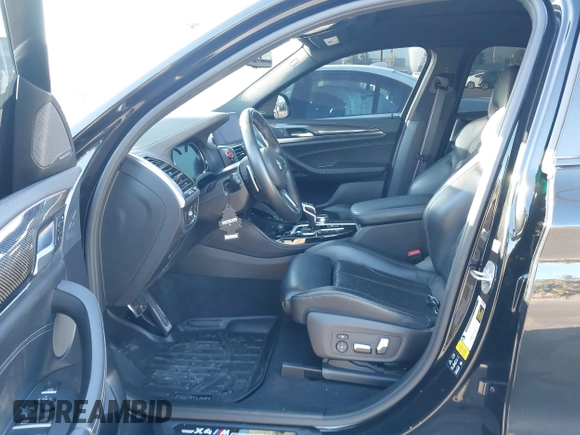 2020 BMW X4 M with VIN 5YMUJ0C05LLU67354, listed as a IAAI auction lot 41640960 with 38,948 mi miles. Bid and sale history available at carsss.com. Image 5.