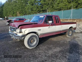 1990 Ford F-250 with VIN 1FTHX25M5LKB09701, listed as a Copart auction lot 47567725 with 42,975 mi miles and Salvage Title. Bid and sale history available at carsss.com. Image 1.