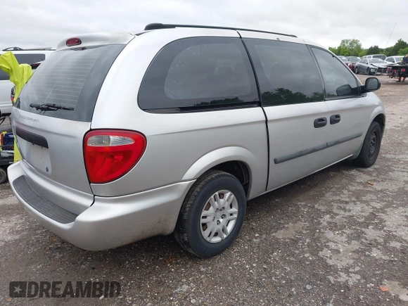 2005 Dodge Caravan SE with VIN 1D4GP24R95B151741, listed as a IAAI auction lot 42215827 with 189,025 mi miles and . Bid and sale history available at carsss.com. Image 4.