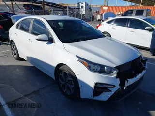 2019 Kia Forte LXS with VIN 3KPF24AD5KE083500, listed as a IAAI auction lot 41233000 with 40,934 mi miles and . Bid and sale history available at DreamBid. Image 1.