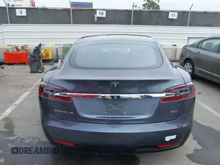 2017 Tesla Model S 100D with VIN 5YJSA1E20HF228681, listed as a IAAI auction lot 42424793 with Not provided miles and . Bid and sale history available at DreamBid. Image 16.