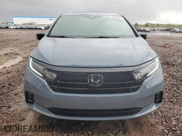 2024 Honda Odyssey Sport with VIN 5FNRL6H73RB031390, listed as a Copart auction lot 48000015 with 13,351 mi miles and Salvage Title. Bid and sale history available at DreamBid. Image 5.