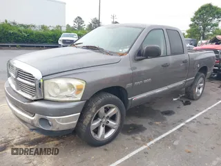 2007 Dodge 1500 SLT with VIN 1D7HA18277S222583, listed as a IAAI auction lot 42092034 with 329,230 mi miles. Bid and sale history available at carsss.com. Image 2.