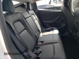 2022 Tesla Model Y Performance with VIN 7SAYGDEF6NF493231, listed as a Copart auction lot 52336284 with 37,116 mi miles and Salvage title. Bid and sale history available at DreamBid. Image 11.