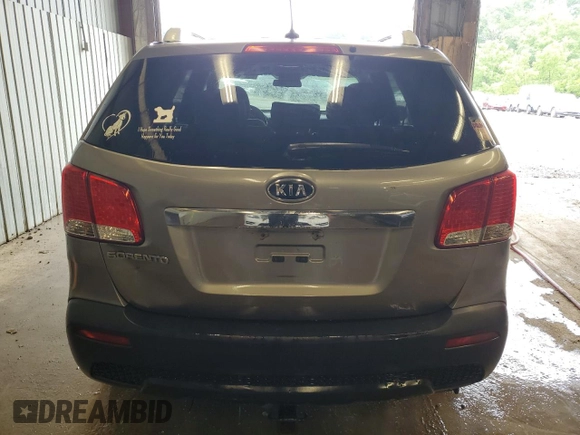 2013 Kia Sorento LX with VIN 5XYKTDA23DG420701, listed as a Copart auction lot 63235625 with 180,322 mi miles and Salvage title. Bid and sale history available at DreamBid. Image 6.