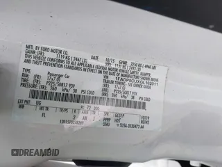 2016 Ford C-Max Energi SEL with VIN 1FADP5CUXGL102011, listed as a IAAI auction lot 41935337 with 95,279 mi miles. Bid and sale history available at carsss.com. Image 9.