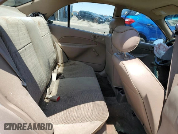 1998 Ford Escort SE with VIN 1FAFP13P7WW266180, listed as a Copart auction lot 61625005 with 143,982 mi miles and Salvage title. Bid and sale history available at DreamBid. Image 11.