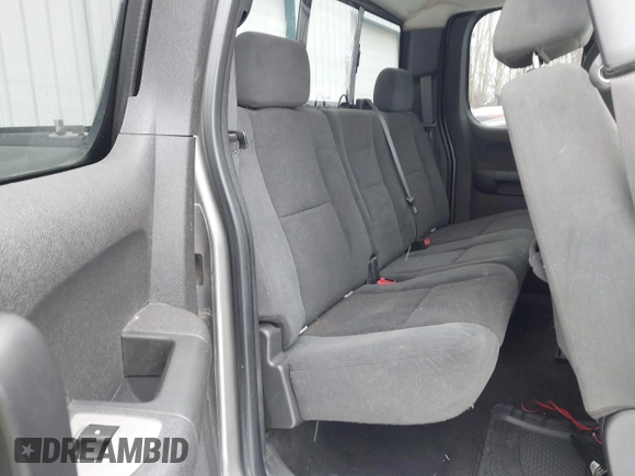 2007 Chevrolet Silverado 1500 with VIN 1GCFK19Y67Z508465, listed as a IAAI auction lot 41615109 with 148,381 mi miles and . Bid and sale history available at DreamBid. Image 8.