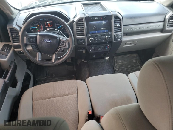2020 Ford F-250 XL z VIN 1FT7W2BT6LEE85378, wystawiony jako Copart lot #58958075 z przebiegiem 91 978 mil mil oraz Czysty tytuł • Clean title. Historia ofert i sprzedaży dostępna na DreamBid. Obrazek 8.