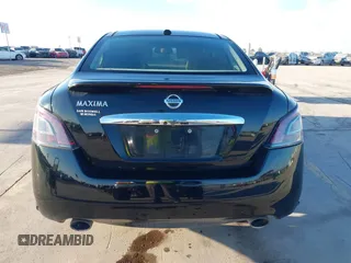 2013 Nissan Maxima S z VIN 1N4AA5AP2DC823212, wystawiony jako IAAI lot #41195799 z przebiegiem 216 924 mil mil oraz . Historia ofert i sprzedaży dostępna na DreamBid. Obrazek 16.