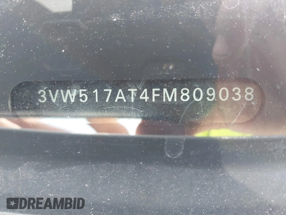 2015 Volkswagen Beetle Classic с VIN 3VW517AT4FM809038, выставлен на аукционе IAAI как лот 42621859 с пробегом 106 118 миль миль и . История ставок и продаж доступна на DreamBid. Изображение 9.